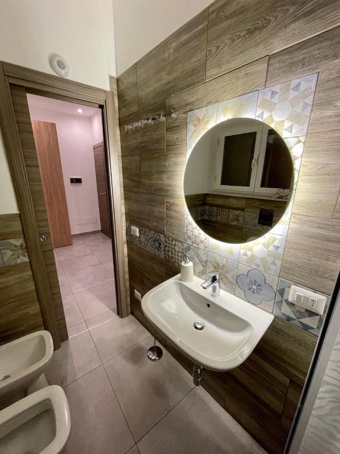 Ciu Ciu Home Suite Палермо Экстерьер фото