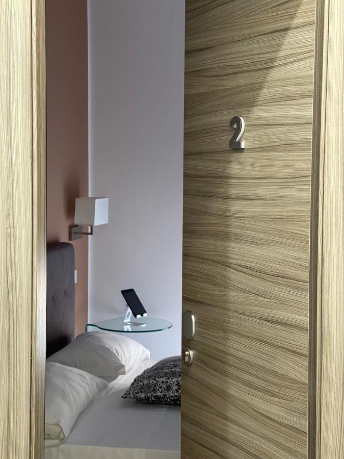 Ciu Ciu Home Suite Палермо Экстерьер фото